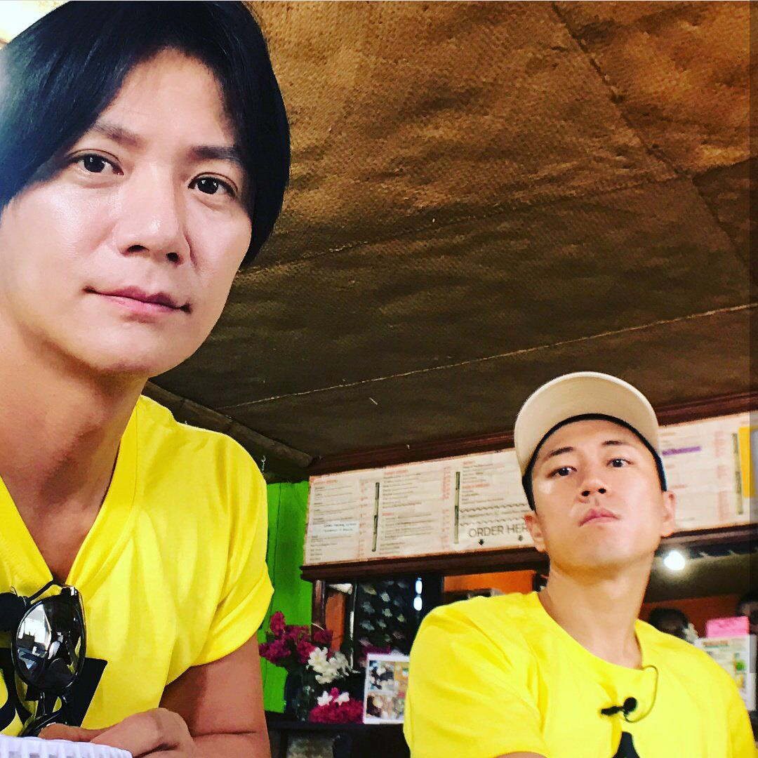 Recent activity shot of SECHSKIES