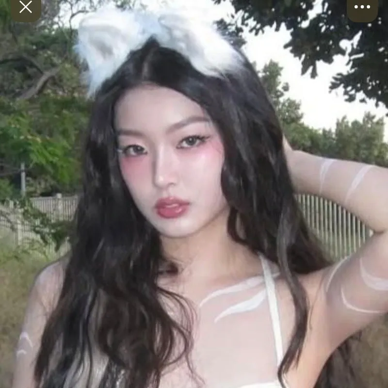 Latest photo of Yoonchae (KATSEYE)