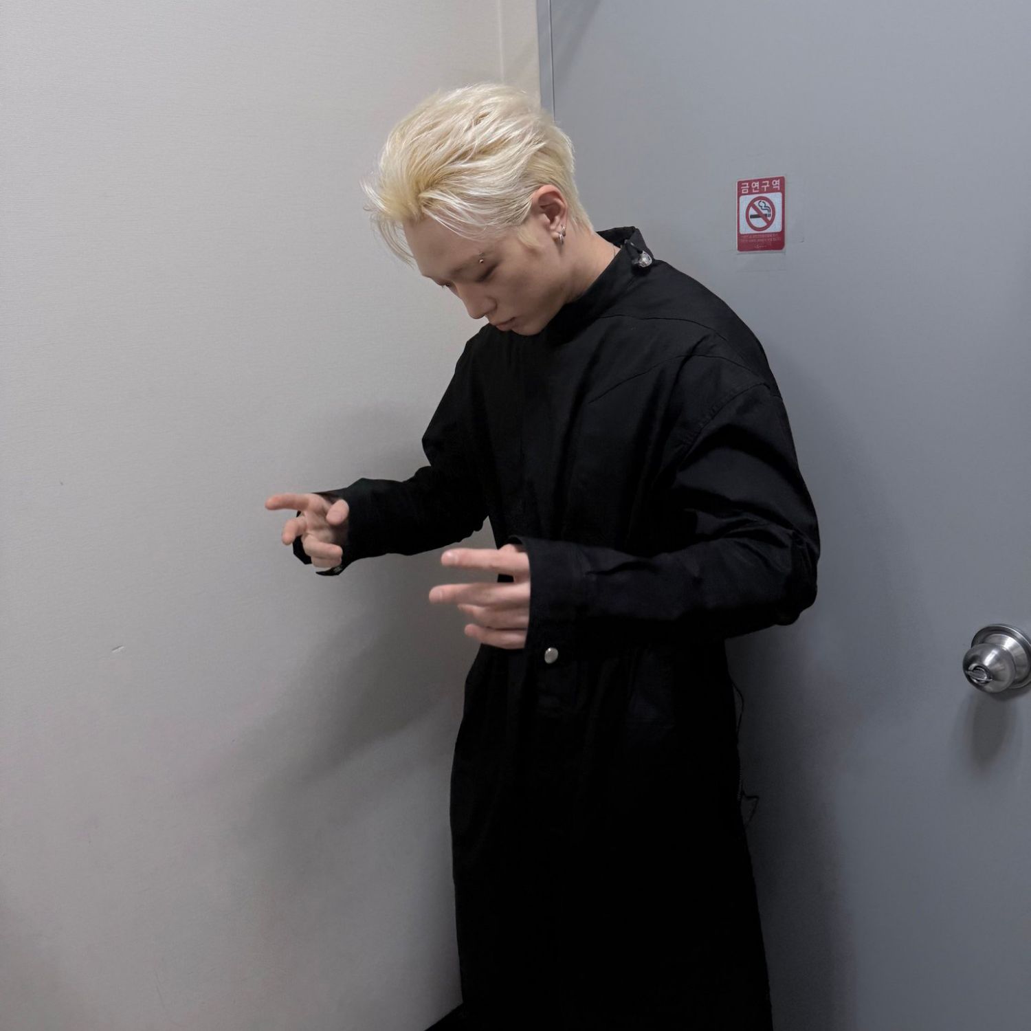 Recent activity shot of BOBBY (iKON)