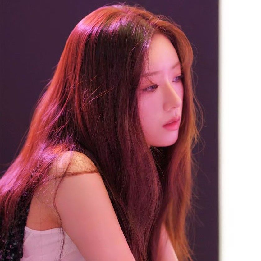 ユン・ボミ (Apink)の最近の活動写真