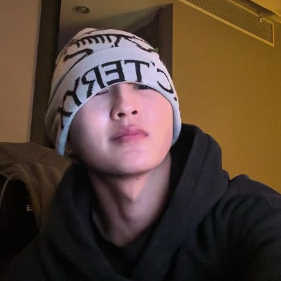 Behind-the-scenes cut of Heart (BUS)