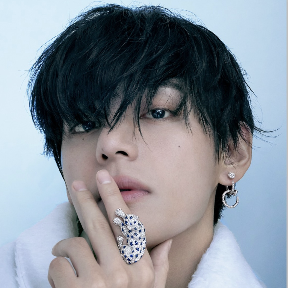 V (防弹少年团)的最新活动照片