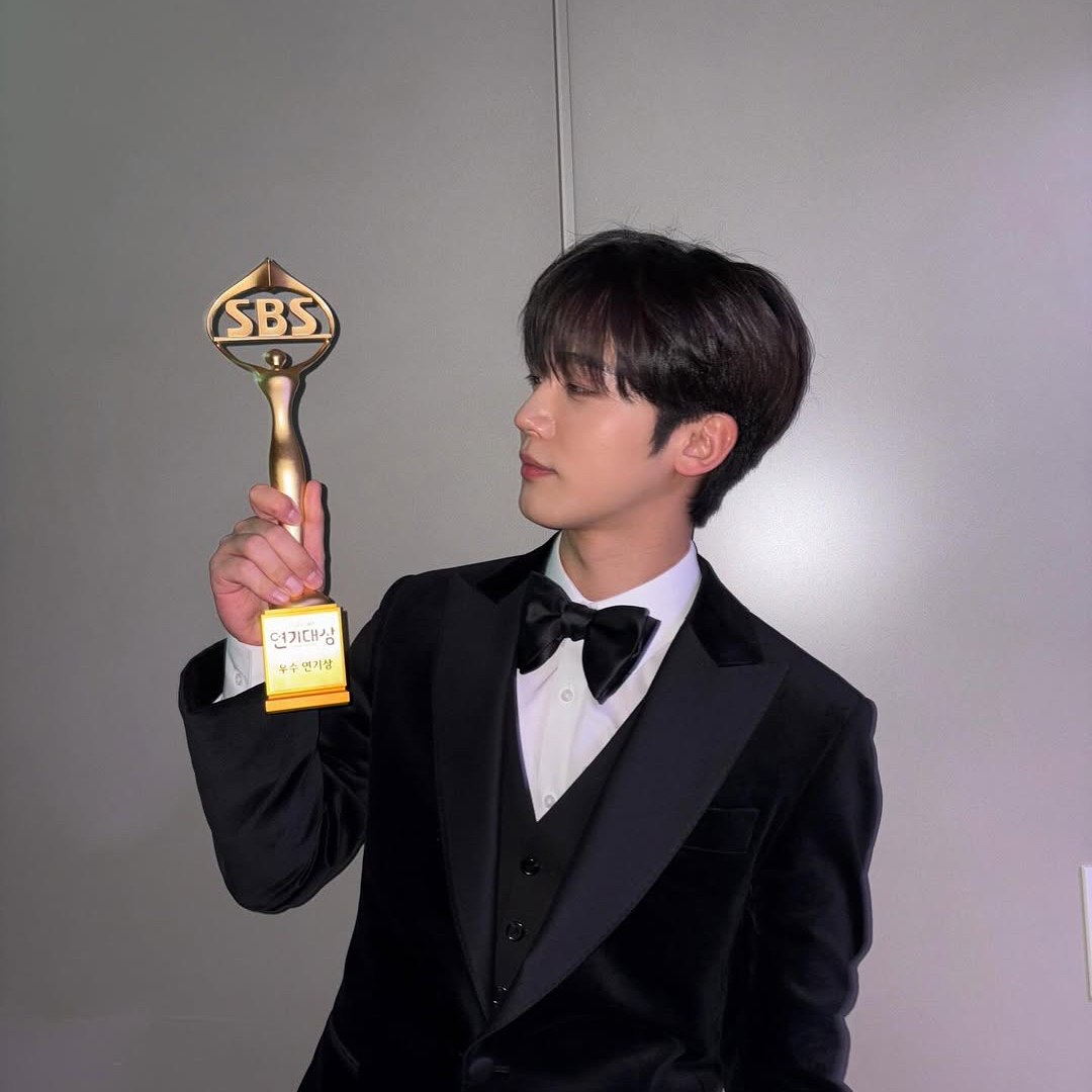 A moment captured by Kim Yohan (WEi)'s fan