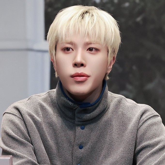 ソ・ジョンファン (TREASURE)の舞台裏ショット