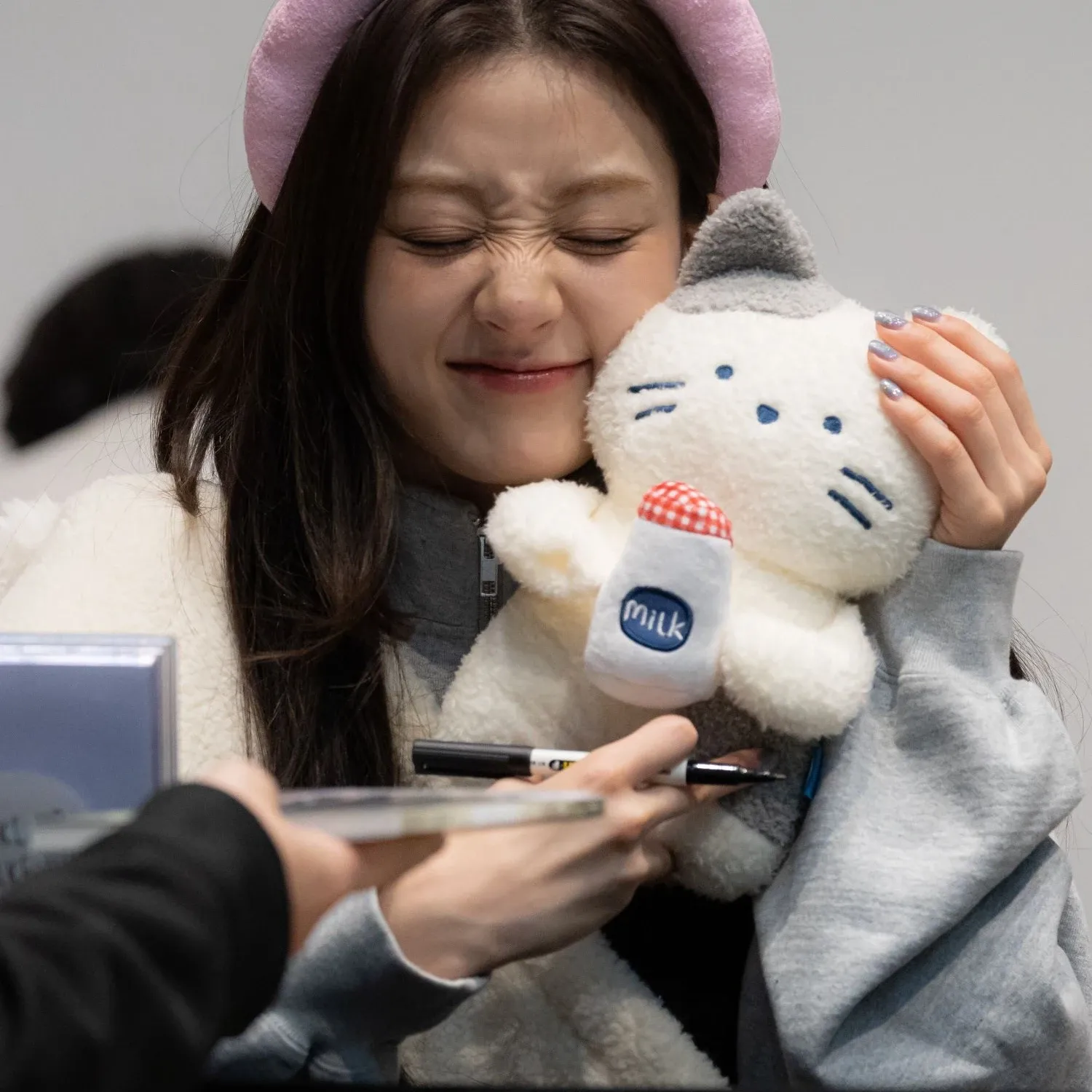 Latest photo of Jihyo (TWICE)