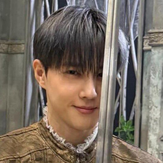 Recent activity shot of Suho (EXO)