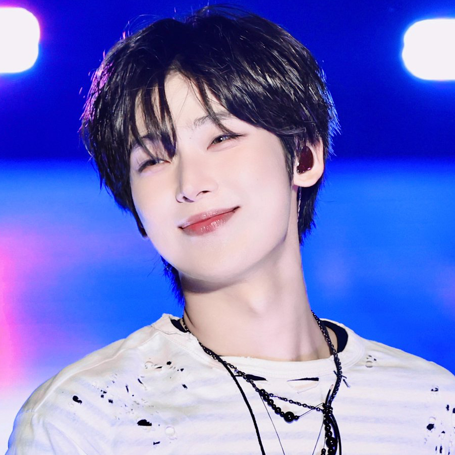 선우 (ENHYPEN) 최근 활동샷