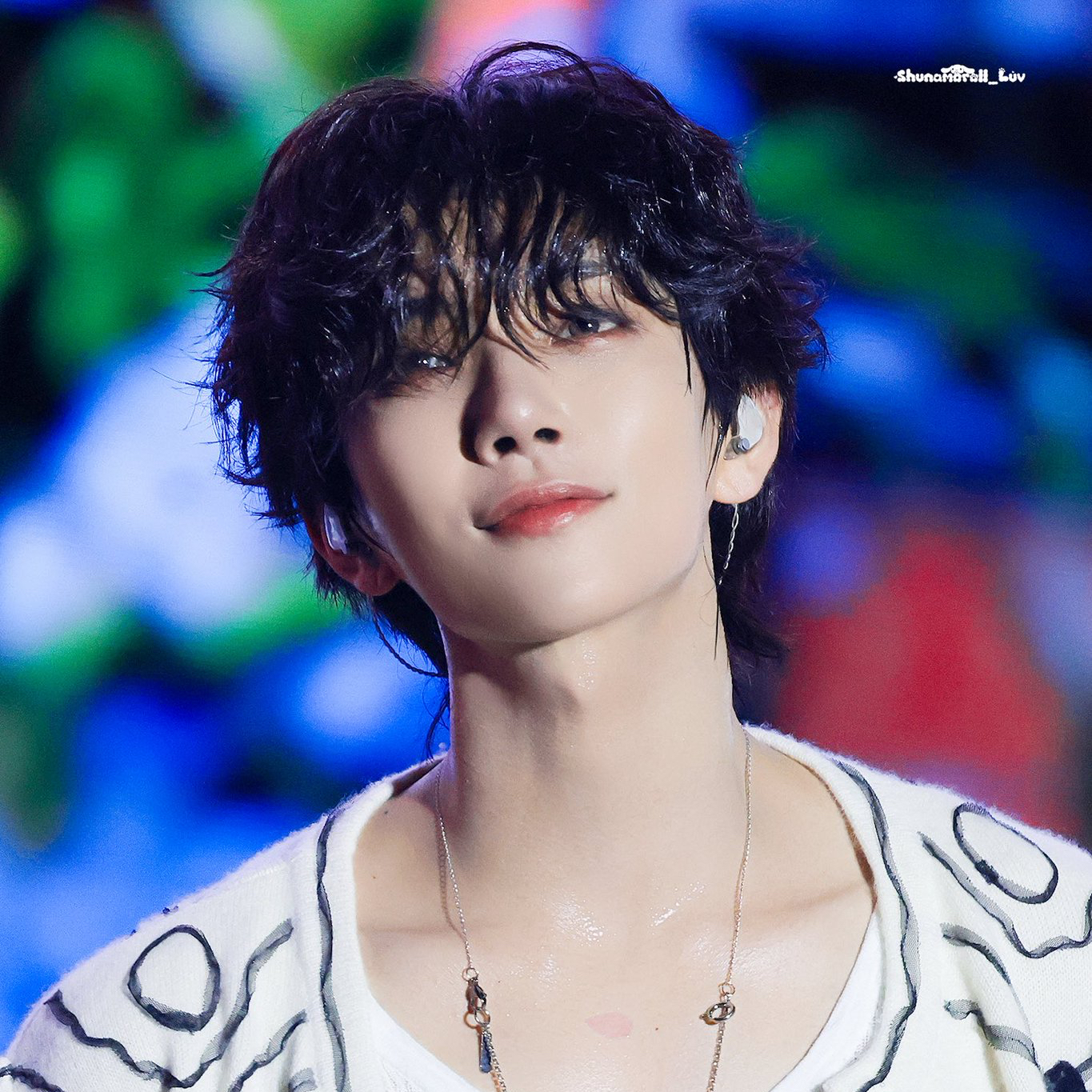 A moment captured by Joshua (SEVENTEEN)'s fan