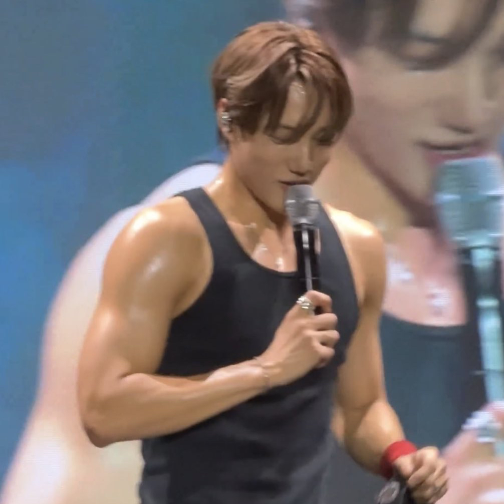 Foto aktivitas terbaru Kai (EXO)