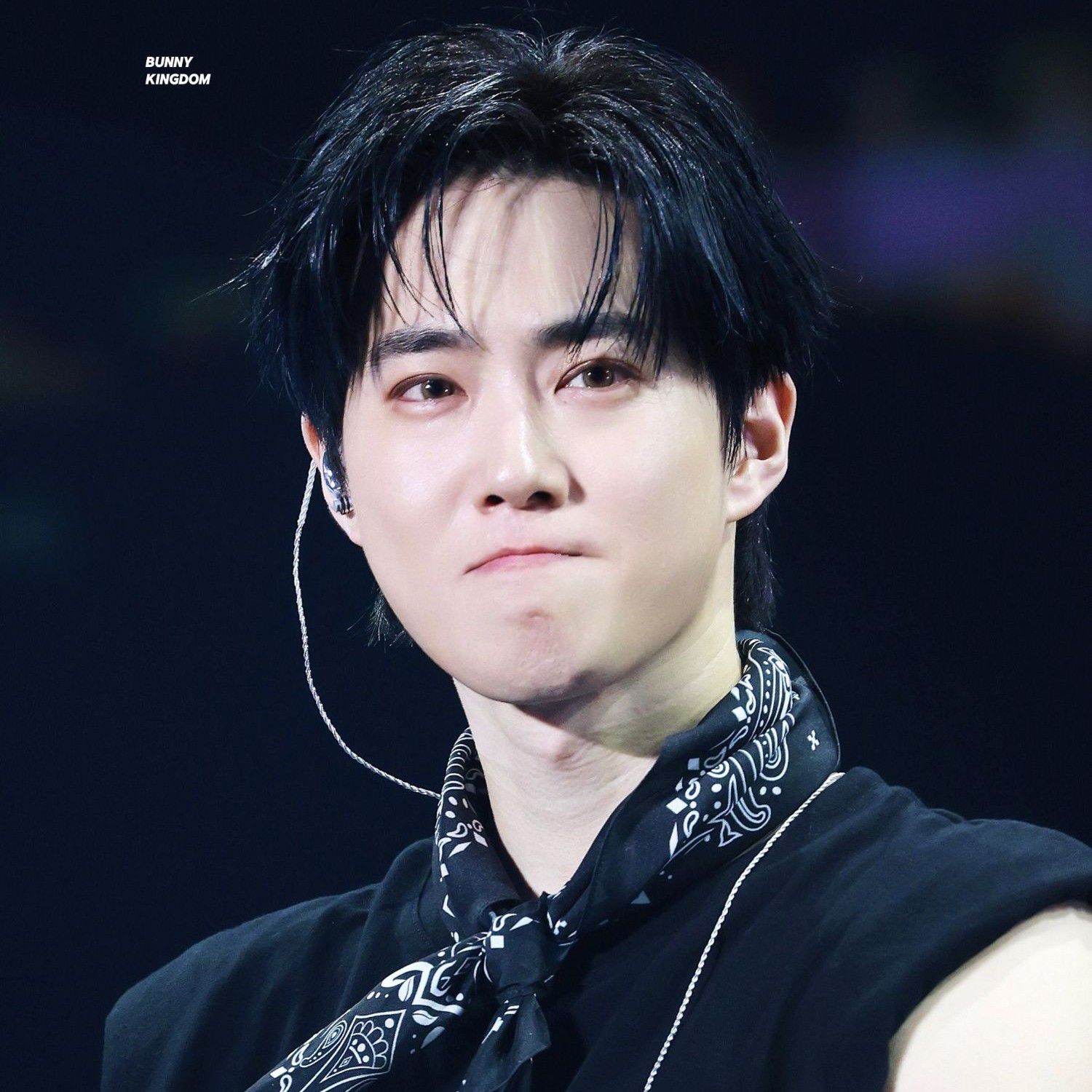 수호 (EXO)의 비하인드 컷