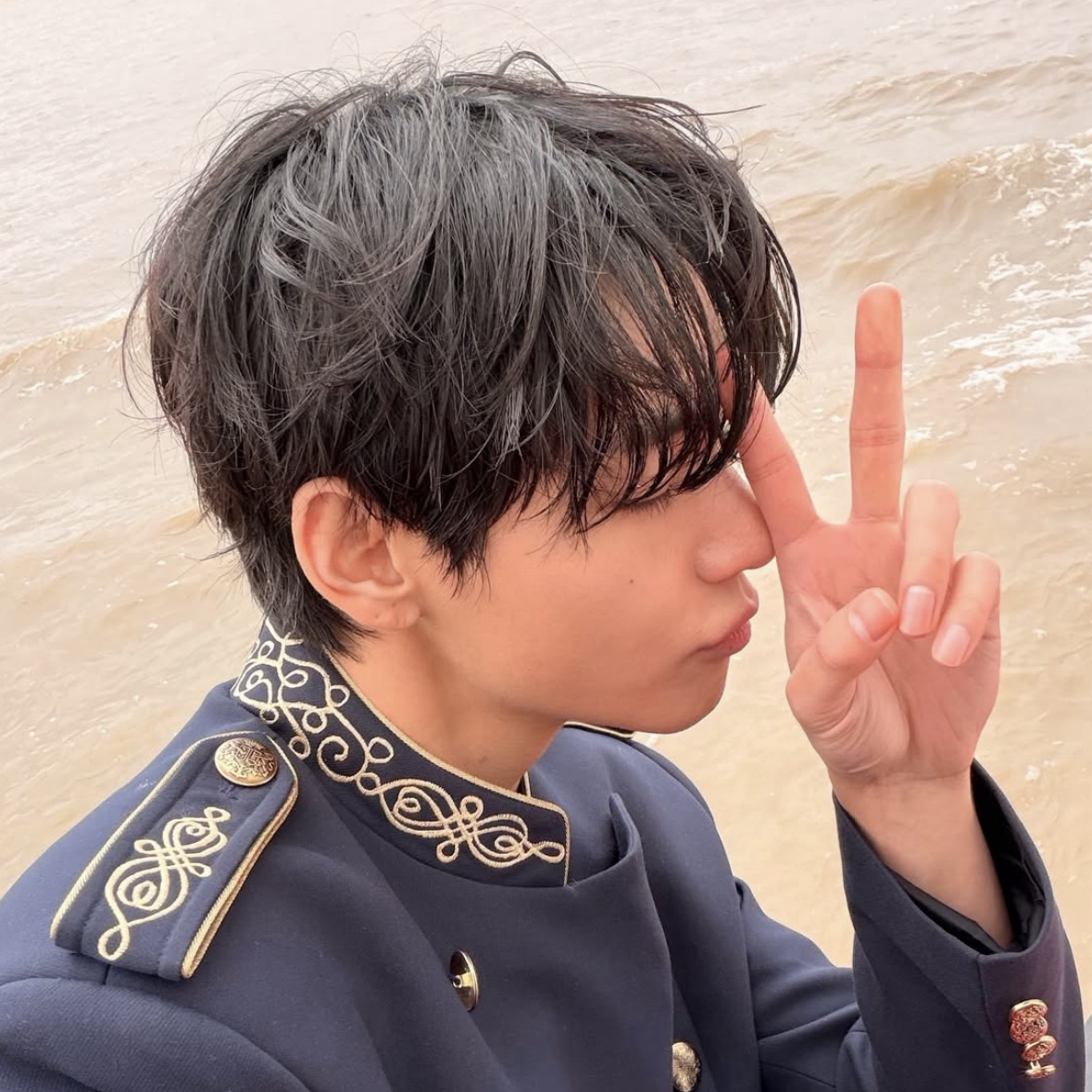 Recent activity shot of V (BTS)