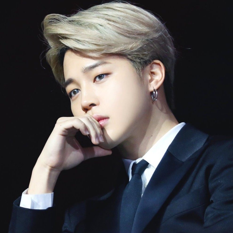 Momen yang diabadikan oleh penggemar Jimin (BTS)