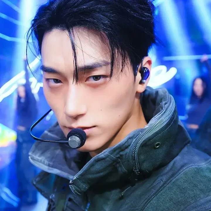 에이티즈의 최신 사진