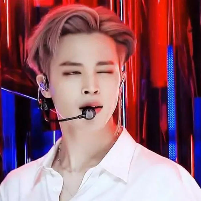 Foto aktivitas terbaru Jimin (BTS)