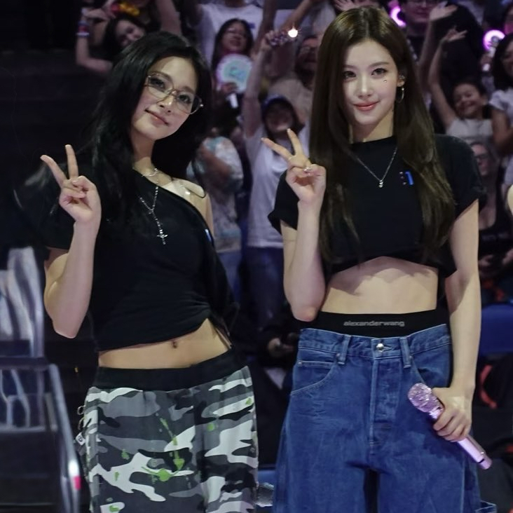 Momen yang diabadikan oleh penggemar TWICE