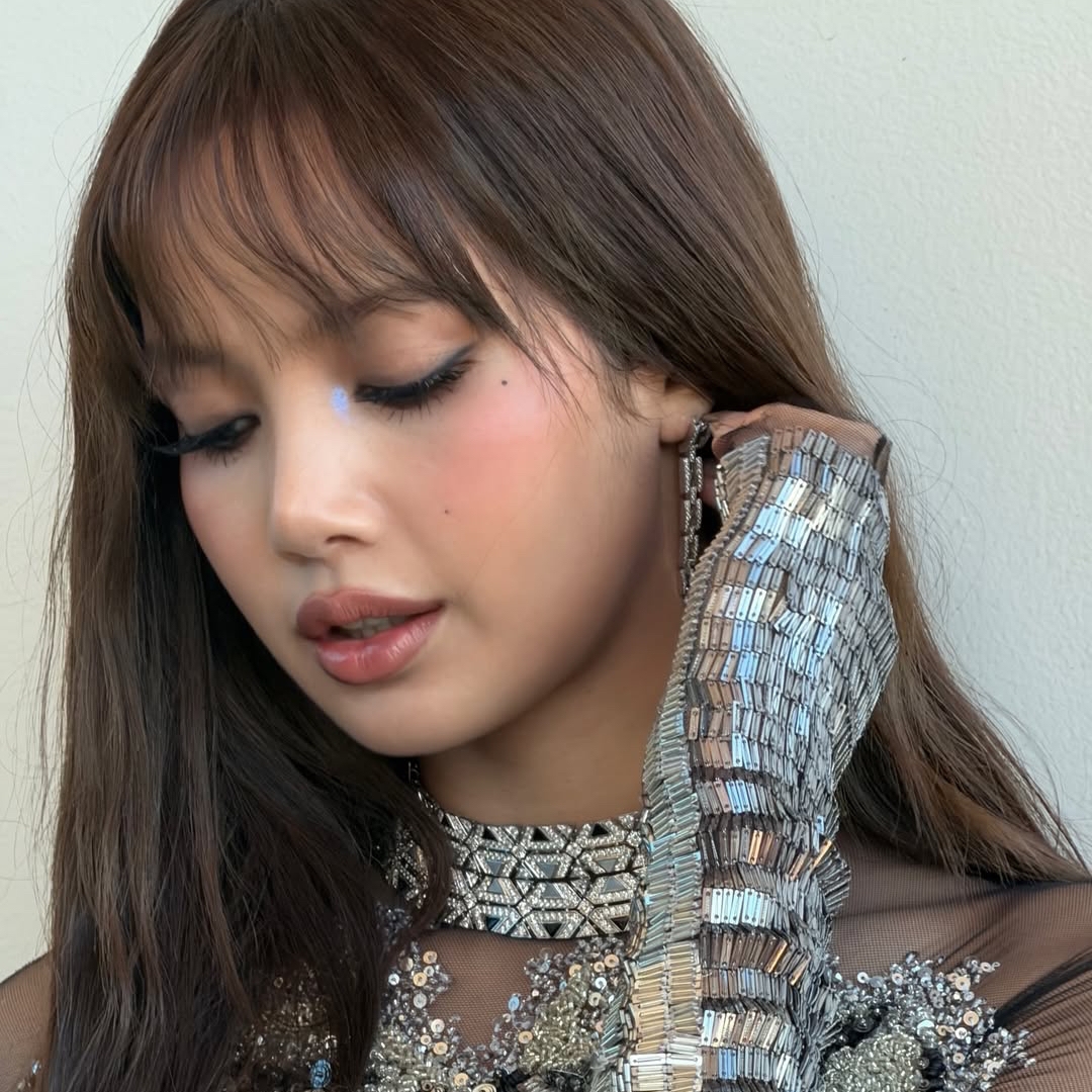 리사 (BLACKPINK)의 최신 사진