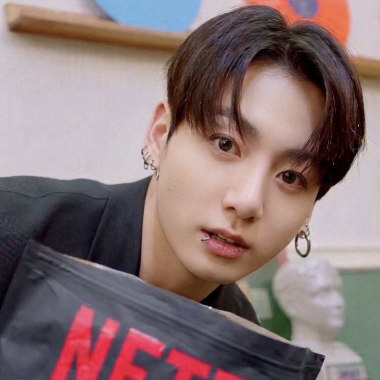 柾國 (防彈少年團)的最新照片