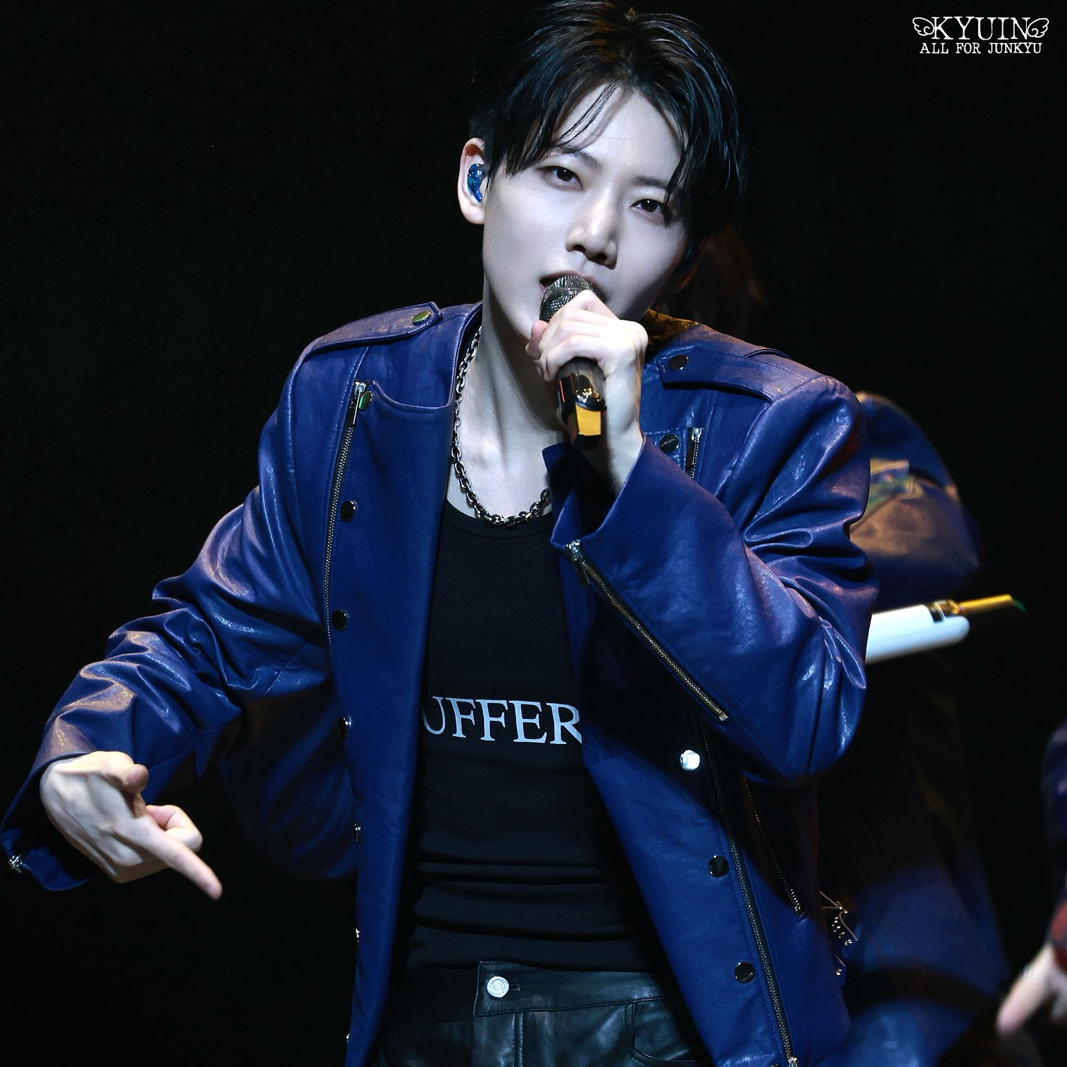 Behind-the-scenes cut of Junkyu (TREASURE)