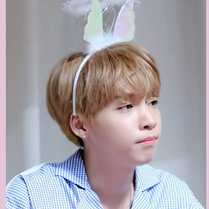 Recent activity shot of Jeong Sewoon