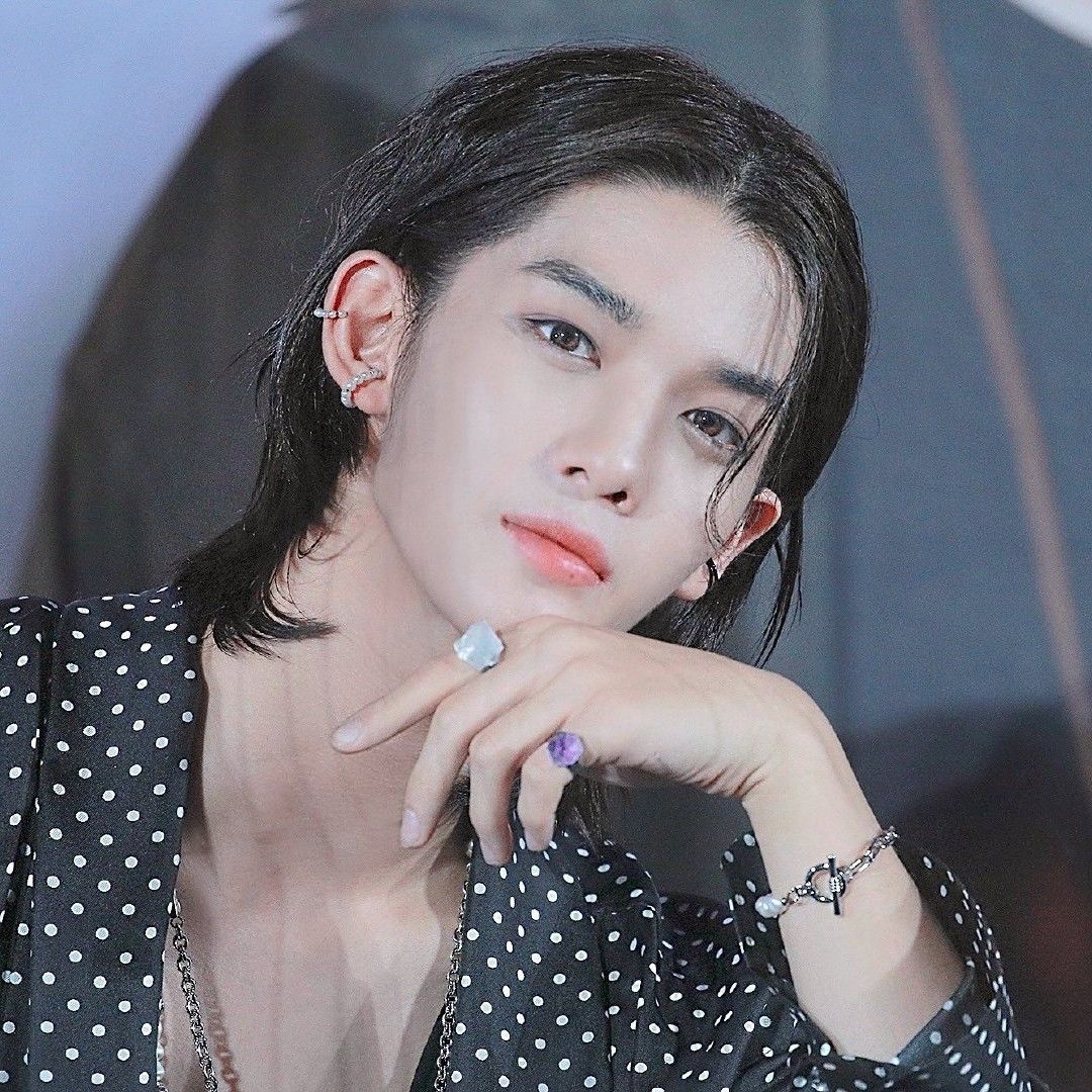 A moment captured by Bae Jinyoung's fan