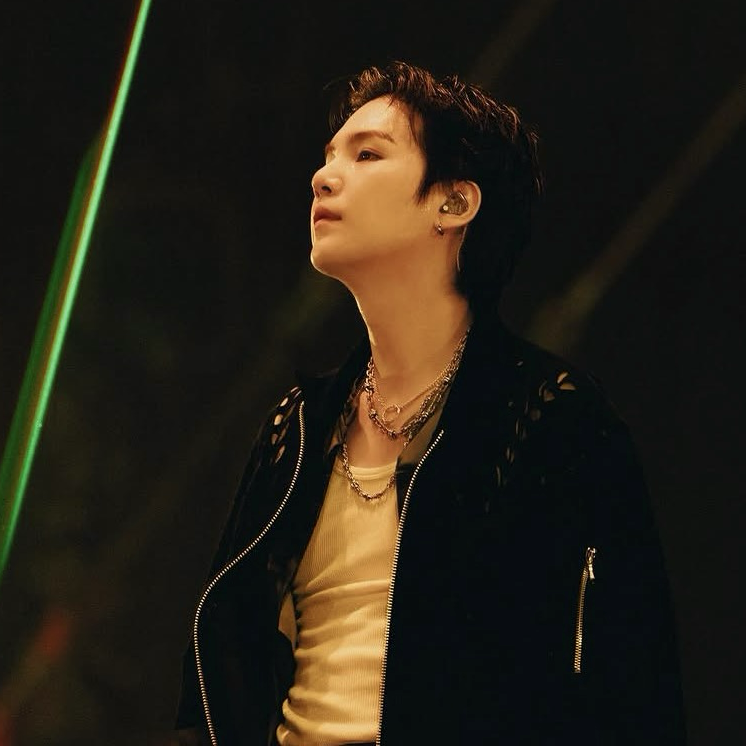 슈가 (방탄소년단) 최근 활동샷