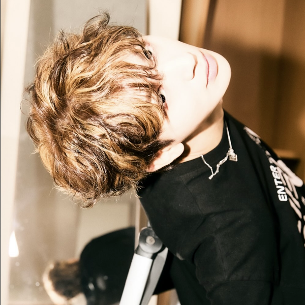通过投票选出的宋允亨 (iKON)人气头像