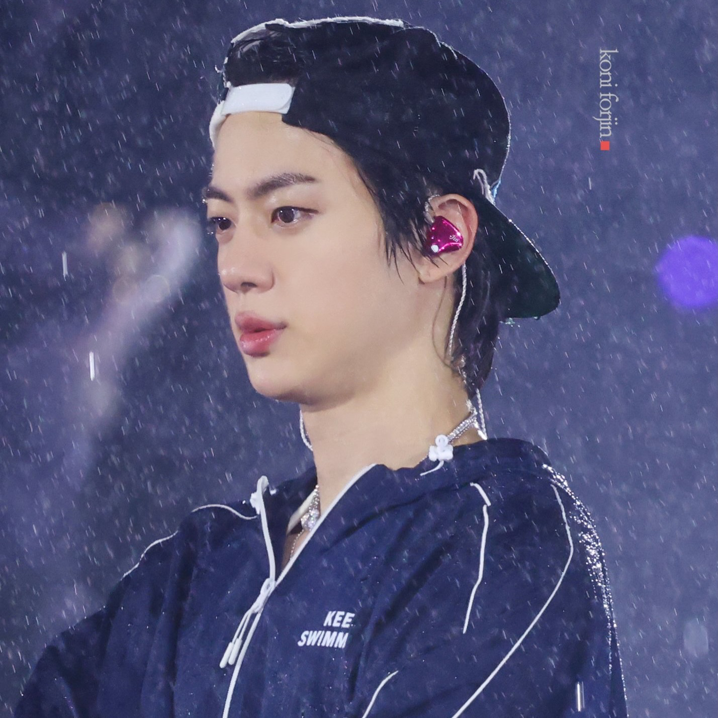 Potret di balik layar Jin (BTS)