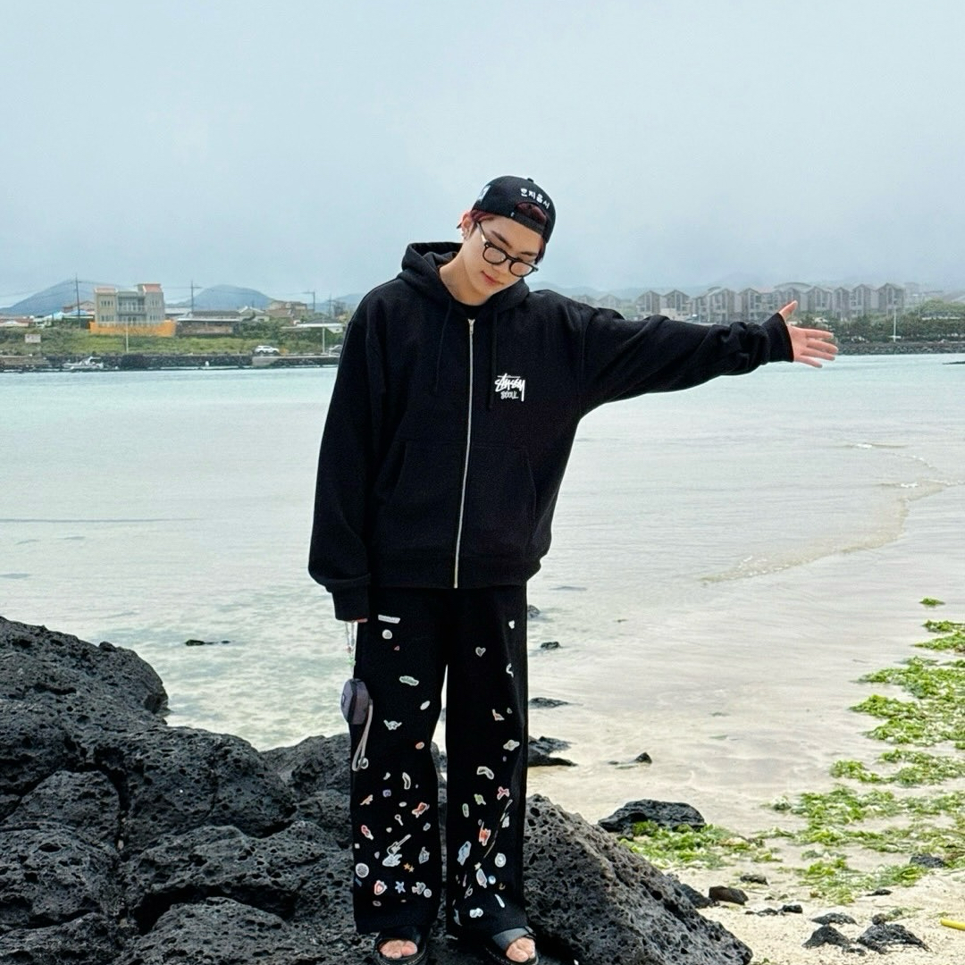 Recent activity shot of Park Gunwook (ZEROBASEONE)