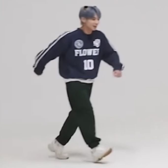 Latest photo of Taehyun (TOMORROW X TOGETHER)