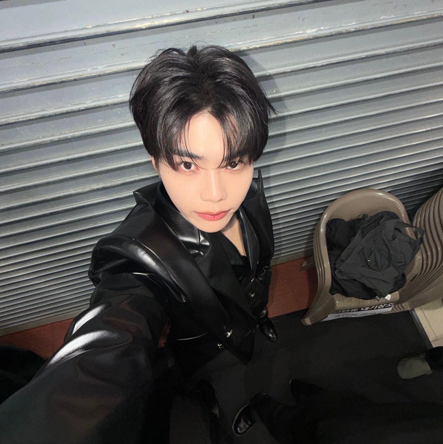 A moment captured by Park Gunwook (ZEROBASEONE)'s fan