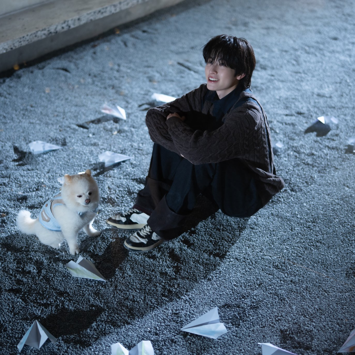 Behind-the-scenes cut of Aa (BUS)