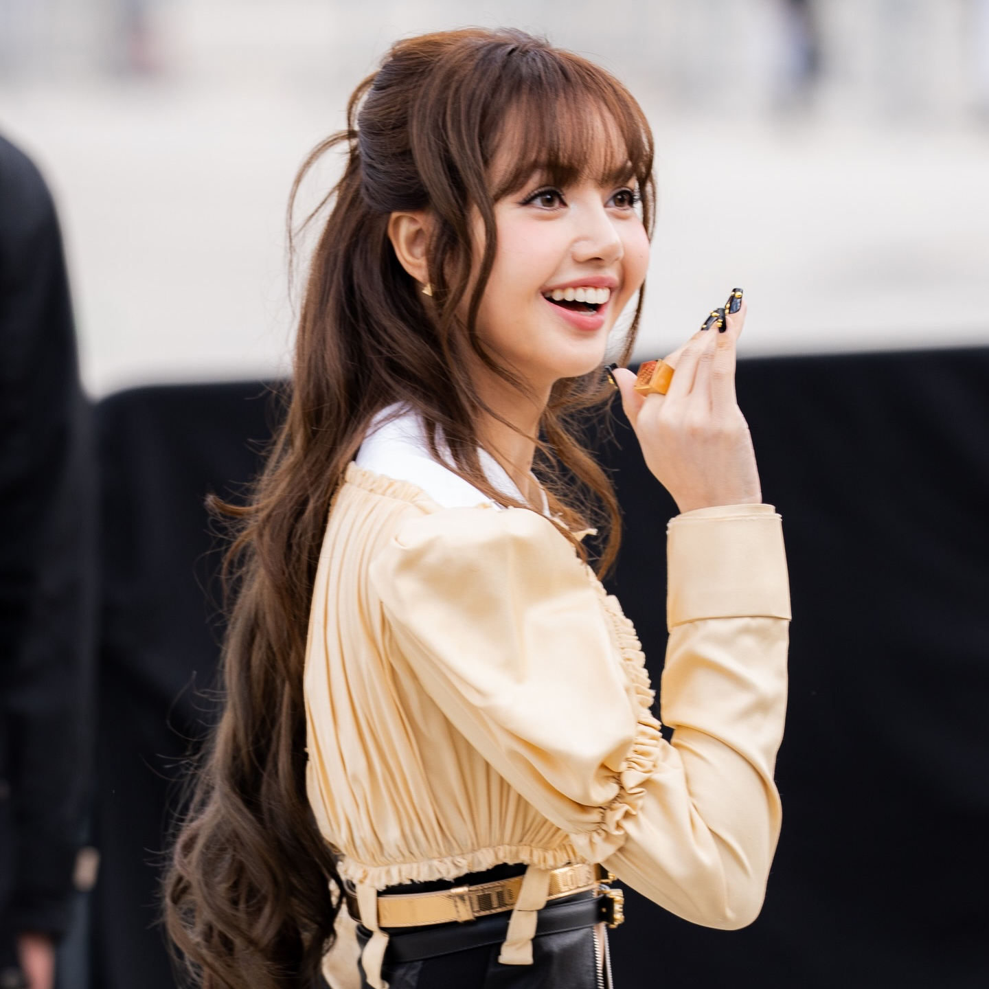 Behind-the-scenes cut of Lisa (BLACKPINK)