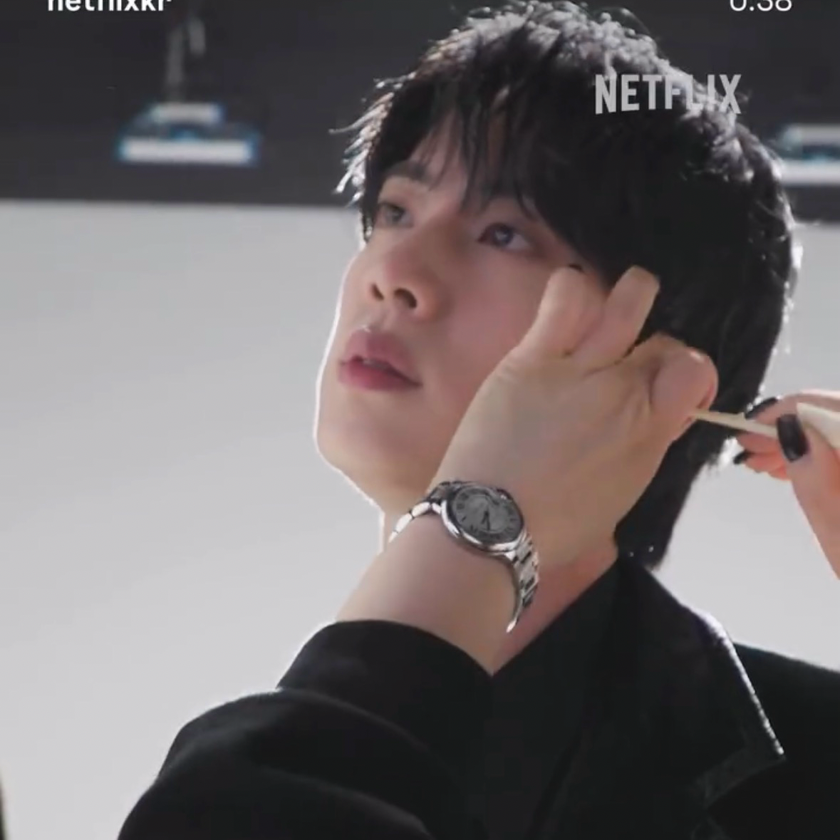 Foto aktivitas terbaru Jin (BTS)