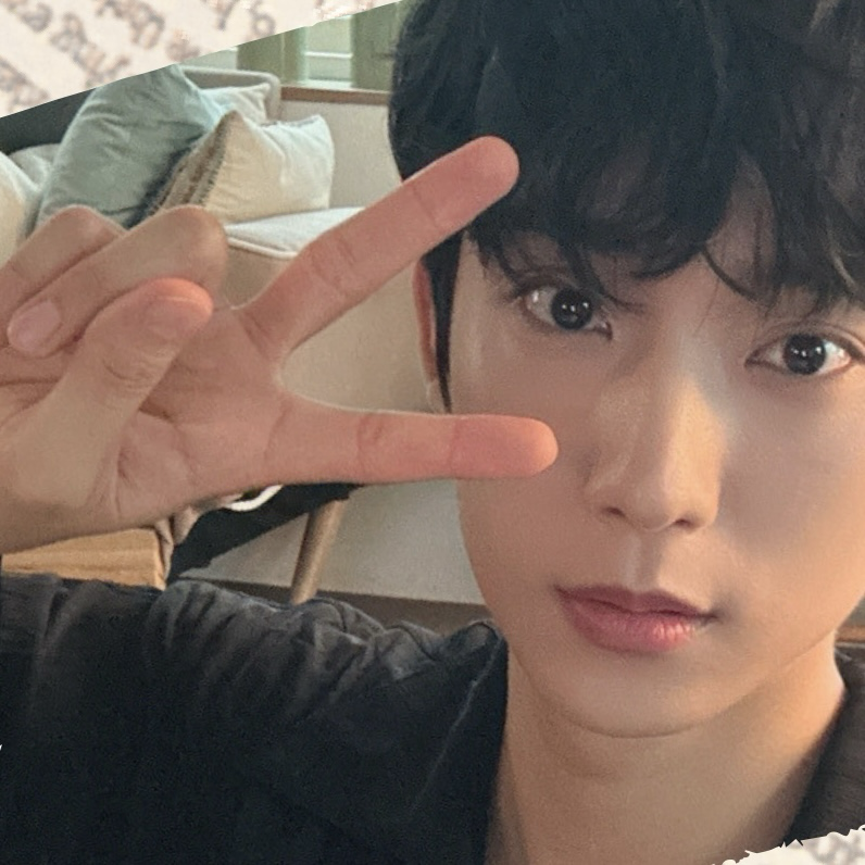 A moment captured by Gongchan (B1A4)'s fan