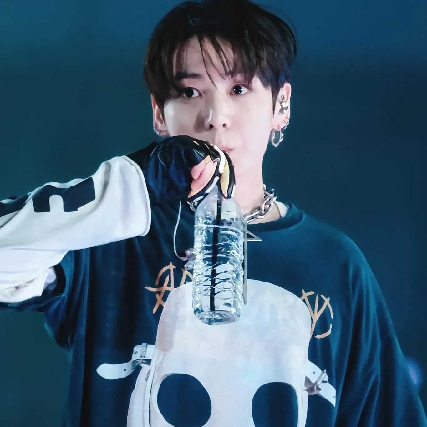 Momen yang diabadikan oleh penggemar Jungkook (BTS)