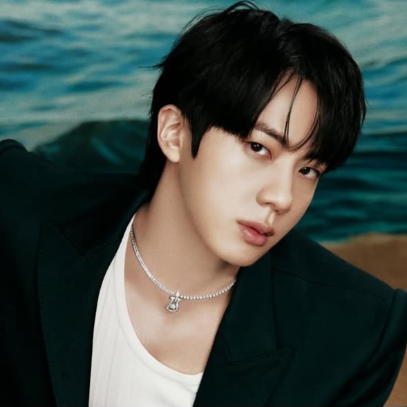 진 (방탄소년단)의 최신 사진