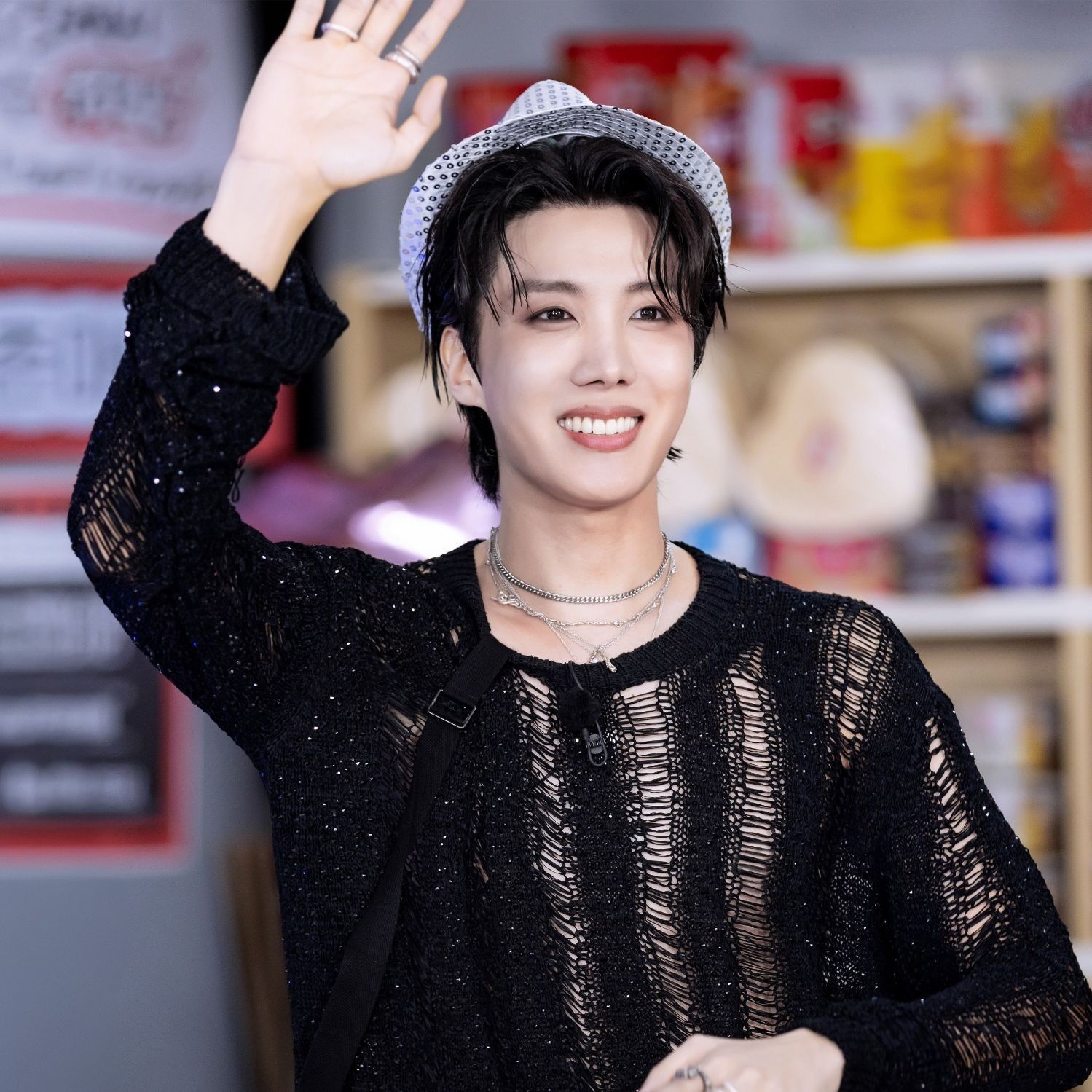 제이홉 (방탄소년단)의 비하인드 컷