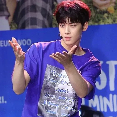 Recent activity shot of Eunwoo (ASTRO)