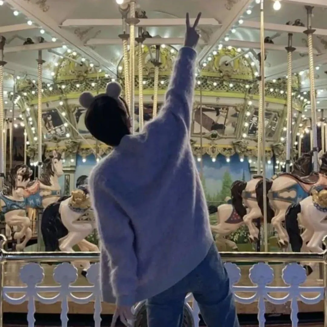 Latest photo of Seungmin (Stray Kids)