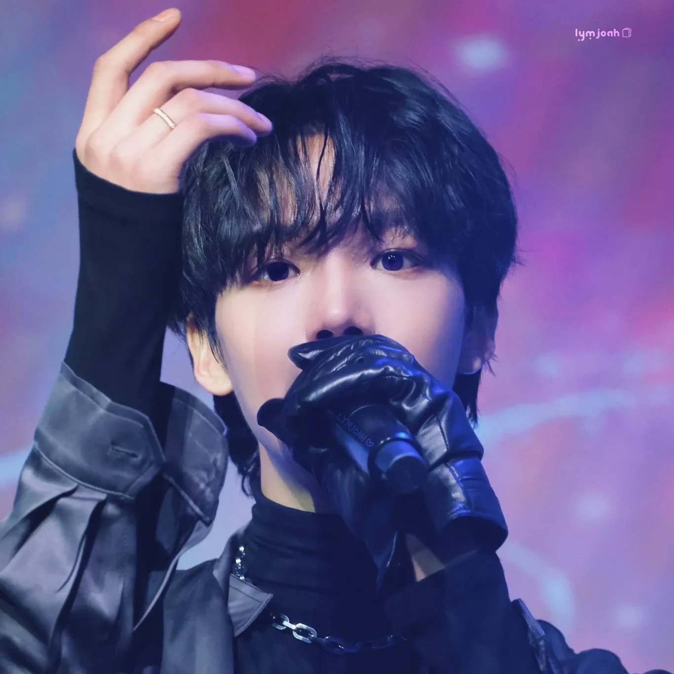A moment captured by Lim Youngmin's fan