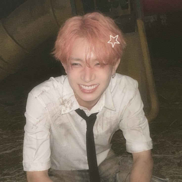 Latest photo of Heeseung (ENHYPEN)