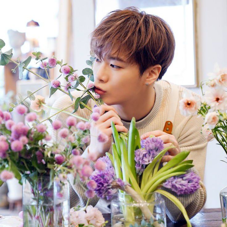 A moment captured by Moonbin (ASTRO)'s fan