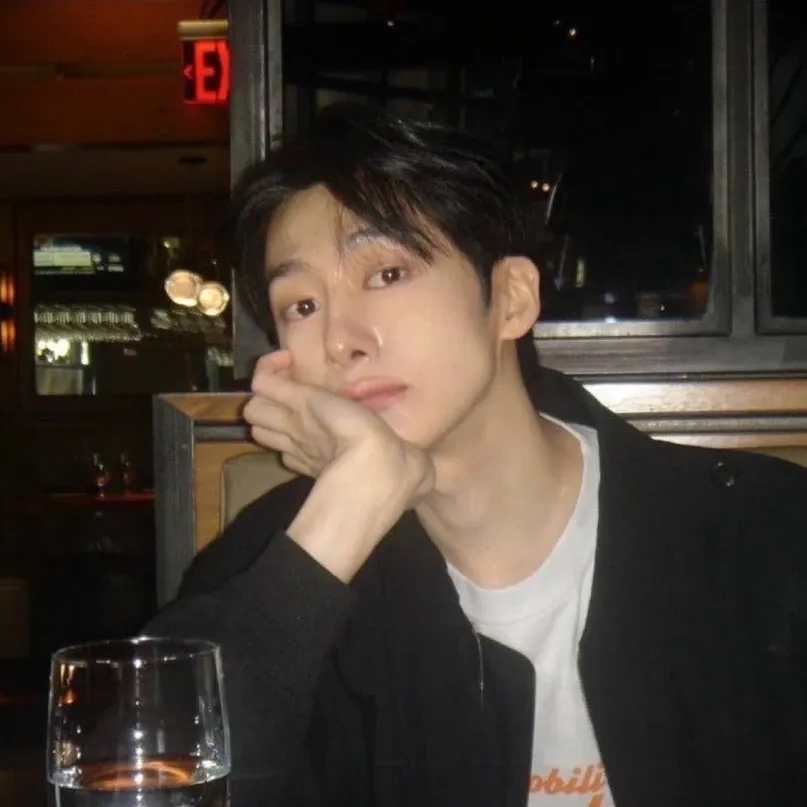 亨元 (MONSTA X)的最新照片