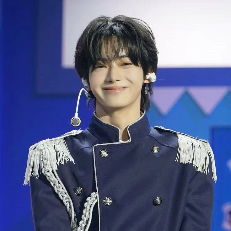 A moment captured by Hanjin (TWS)'s fan