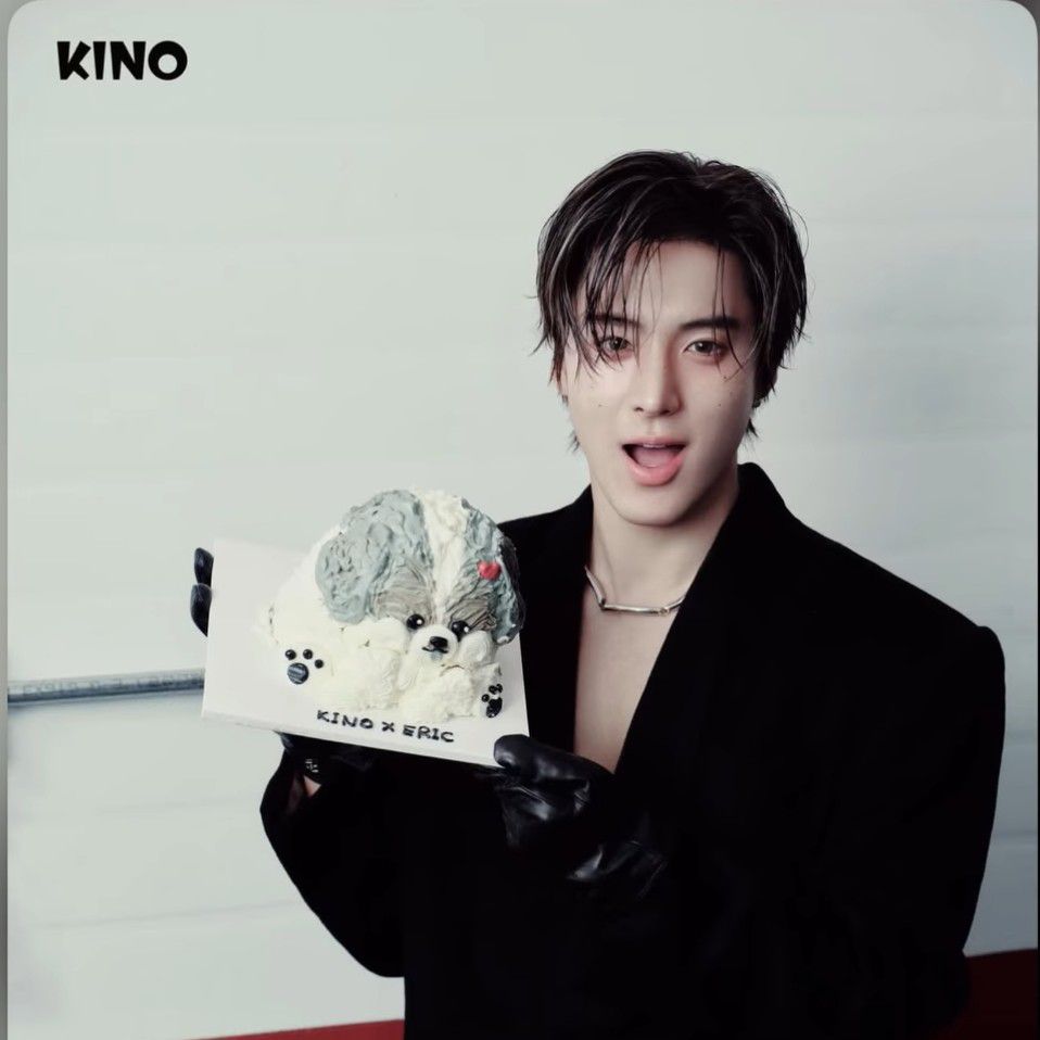 Behind-the-scenes cut of Eric (THE BOYZ)