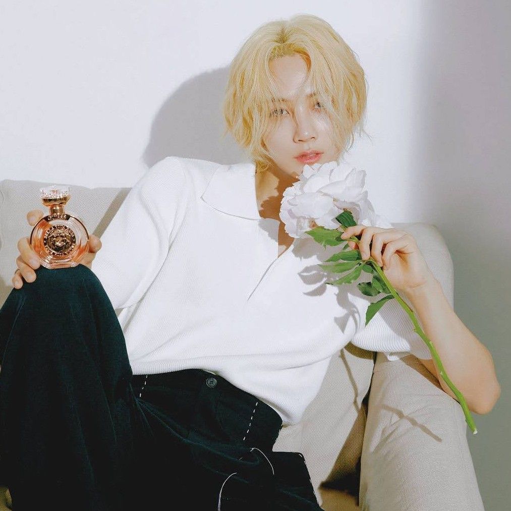 Latest photo of Jeonghan (SEVENTEEN)