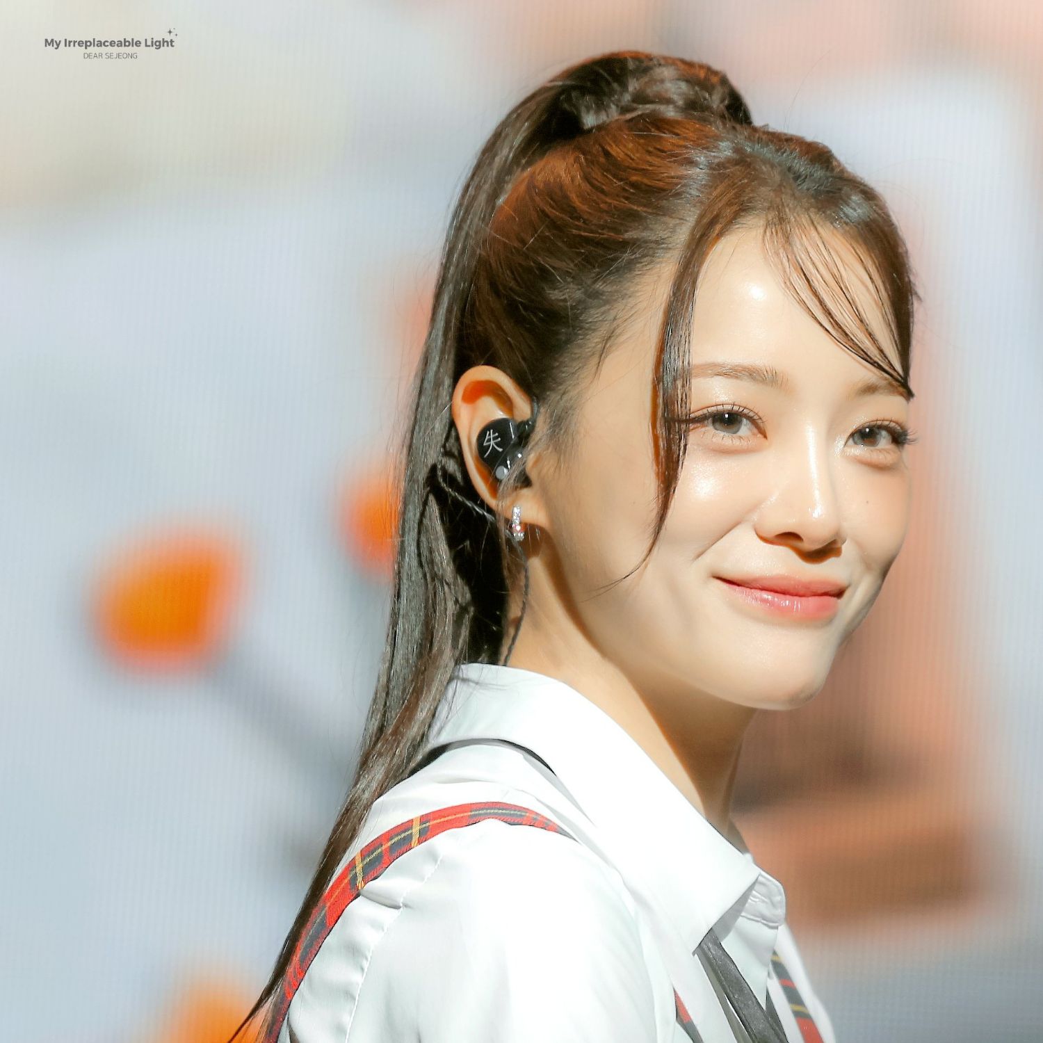 Behind-the-scenes cut of Sejeong