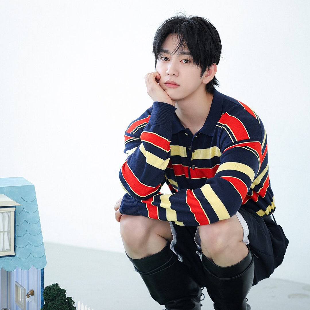 Recent activity shot of Jinyoung (GOT7)