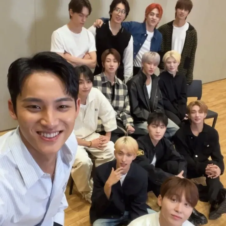 SEVENTEEN的最新活動照片