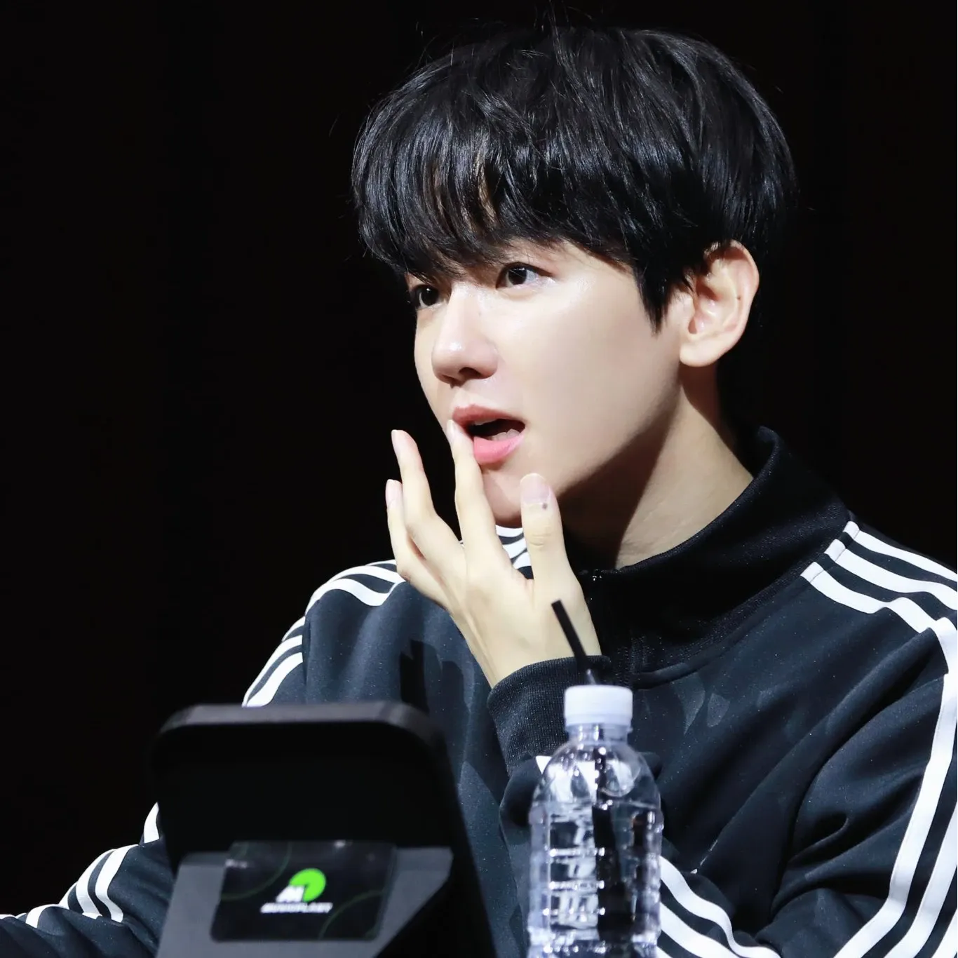 Foto aktivitas terbaru EXO